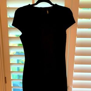Perfect Fall LBD from Canada’s Obakki